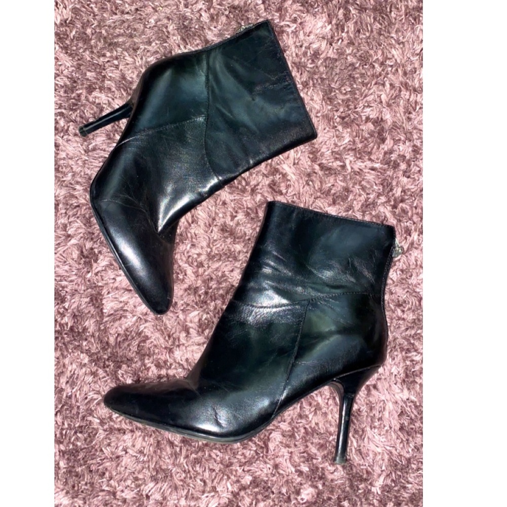 Heeled boots